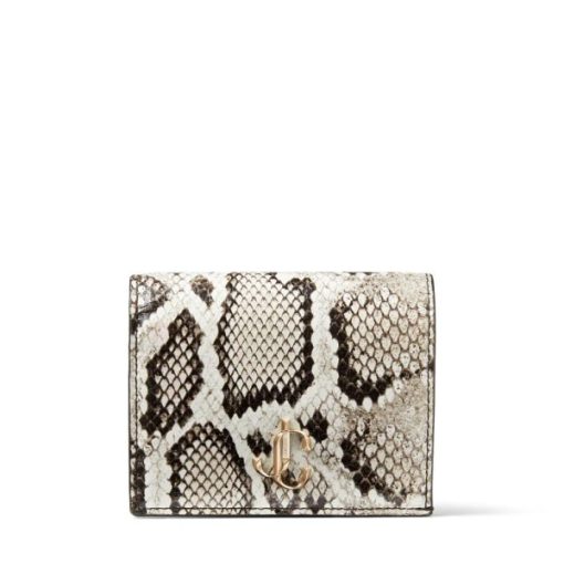 Voguestitch.shop55c59f51be 1