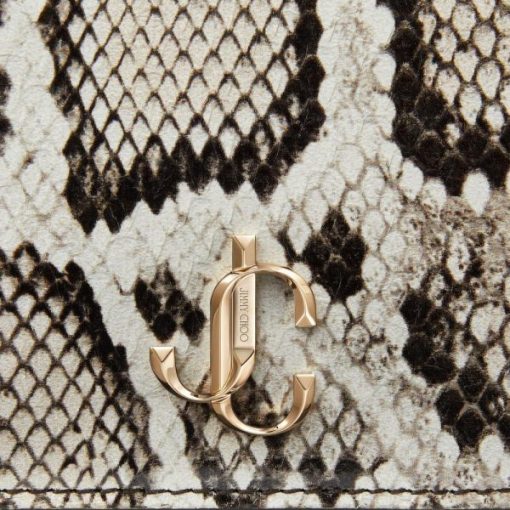 Voguestitch.shop55c59f51be 3