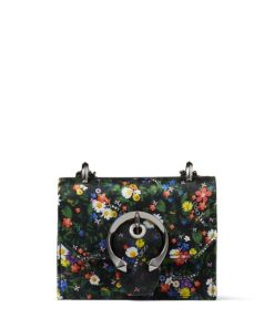 Voguestitch.shop76c319f0ed 1