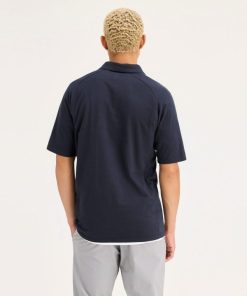 Voguestitch.shopad104153e2 2